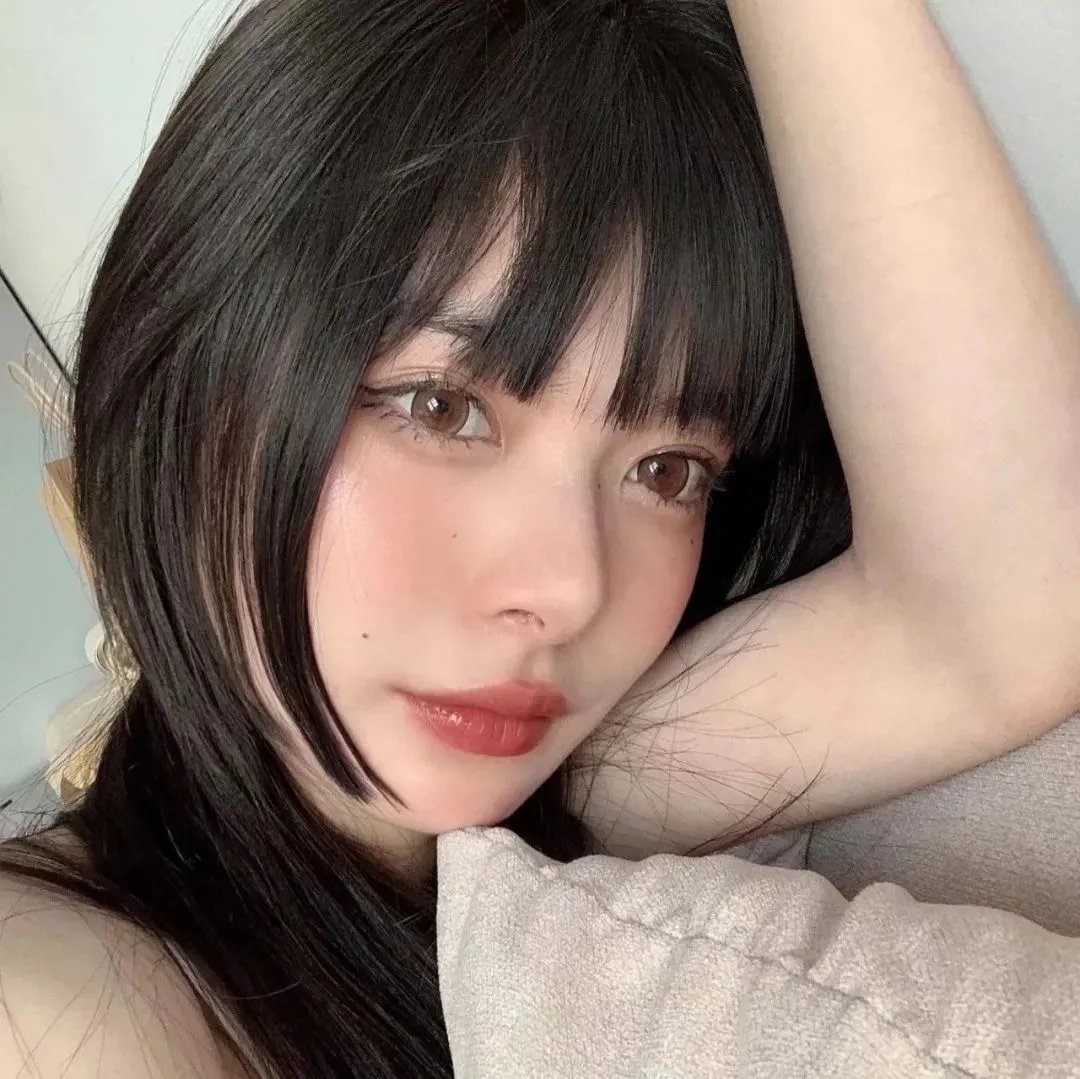 湖畔迷情