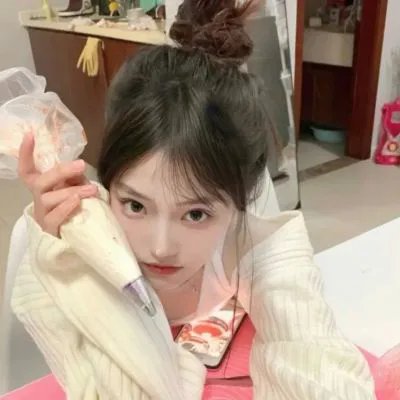 早餐时女歌迷快闪